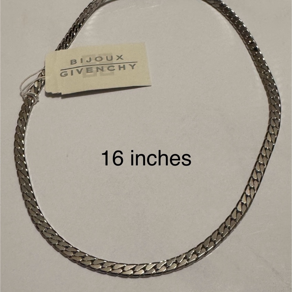Givenchy Silver-Tone Chain Necklace